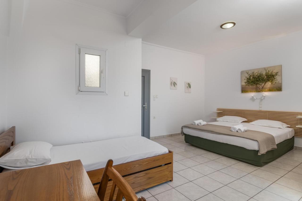 Olive Studios Αδάμας Εξωτερικό φωτογραφία