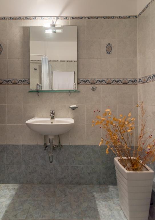Olive Studios Αδάμας Εξωτερικό φωτογραφία